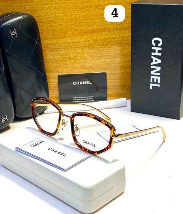 Top Notch Luxury Chanel Glasses Comes fully boxed